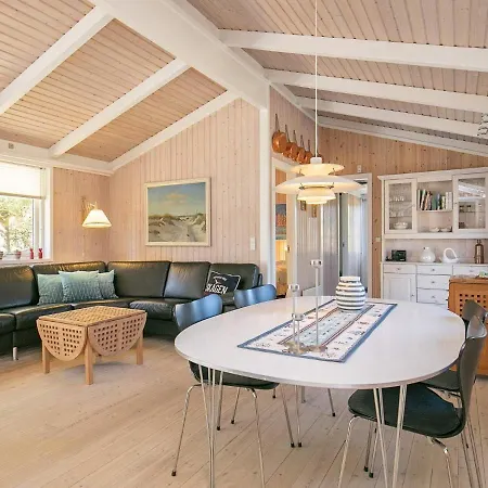 Holiday home 6 Person In *